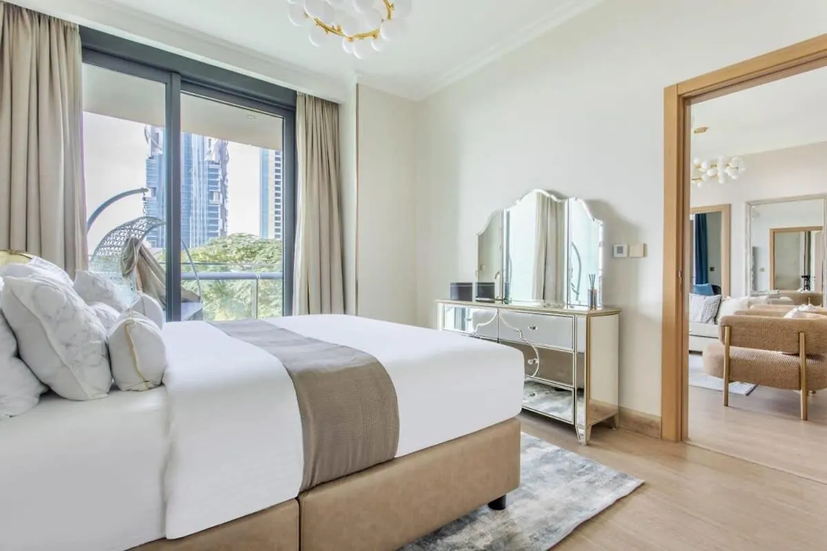 Frank Porter - Burj Vista Tower 2 Dubaj Apartmán